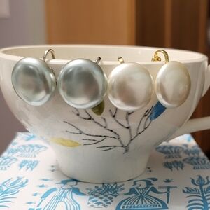 2pr Vintage Clip/Screwback Earrings